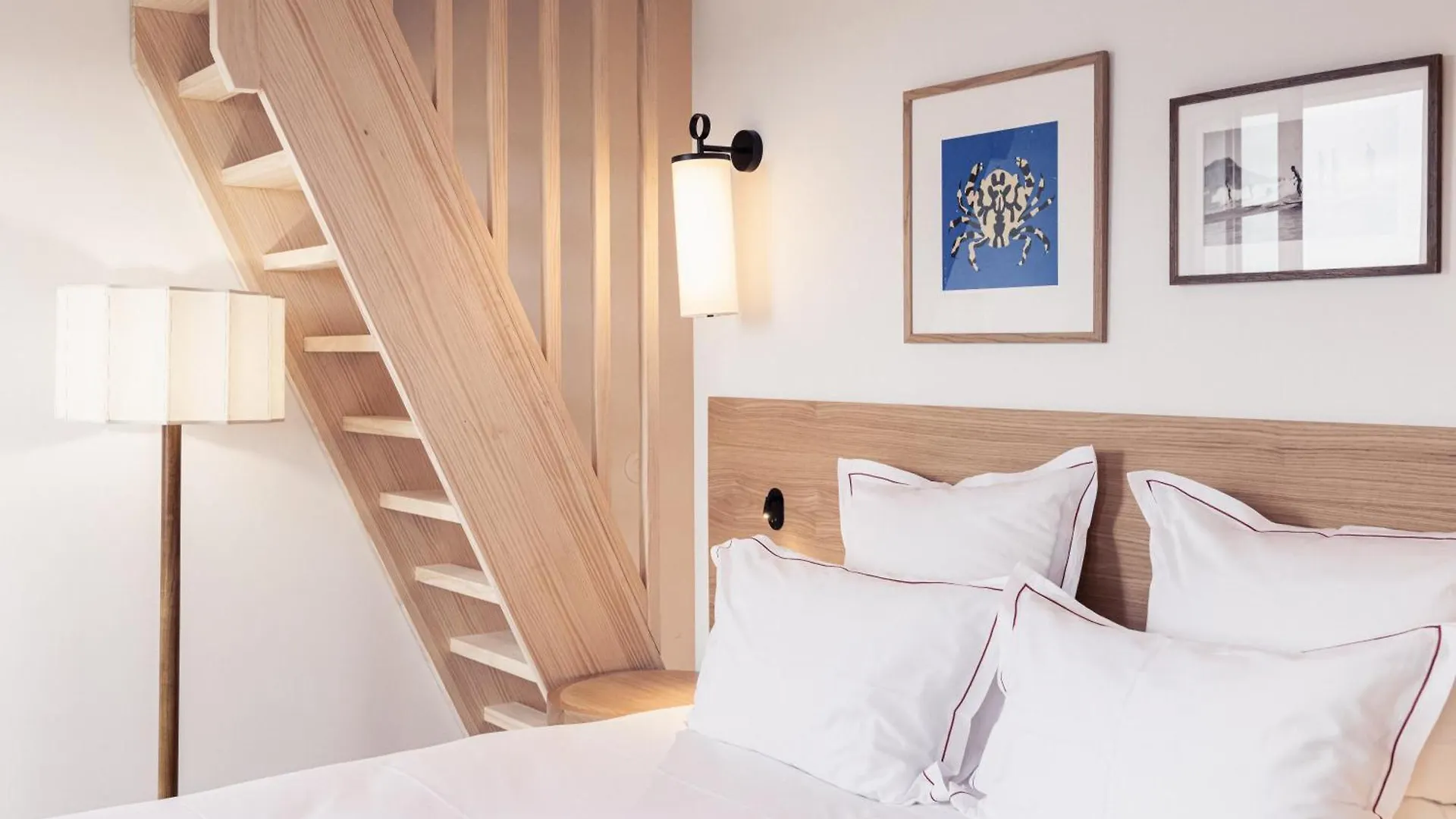 Hotel Indarra 阿尔伯尼